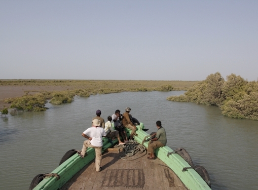 Sailing to Pirotan