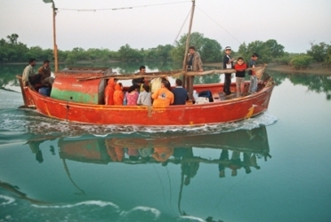 Sailing to Pirotan